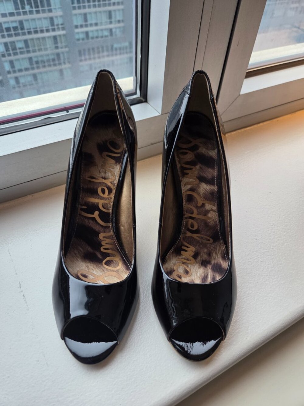 Sam Edelman Reagan Black Patent Open-Toe Heels; leopard print insole - Size 9.5